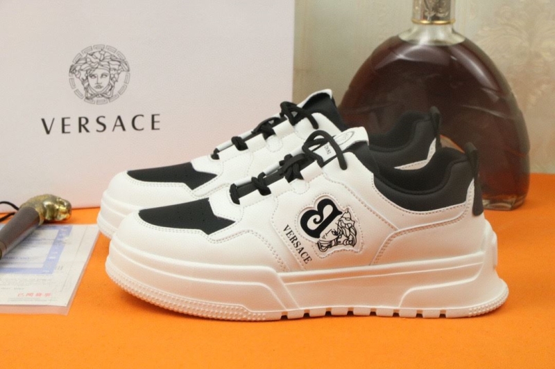 Givenchy Sneakers